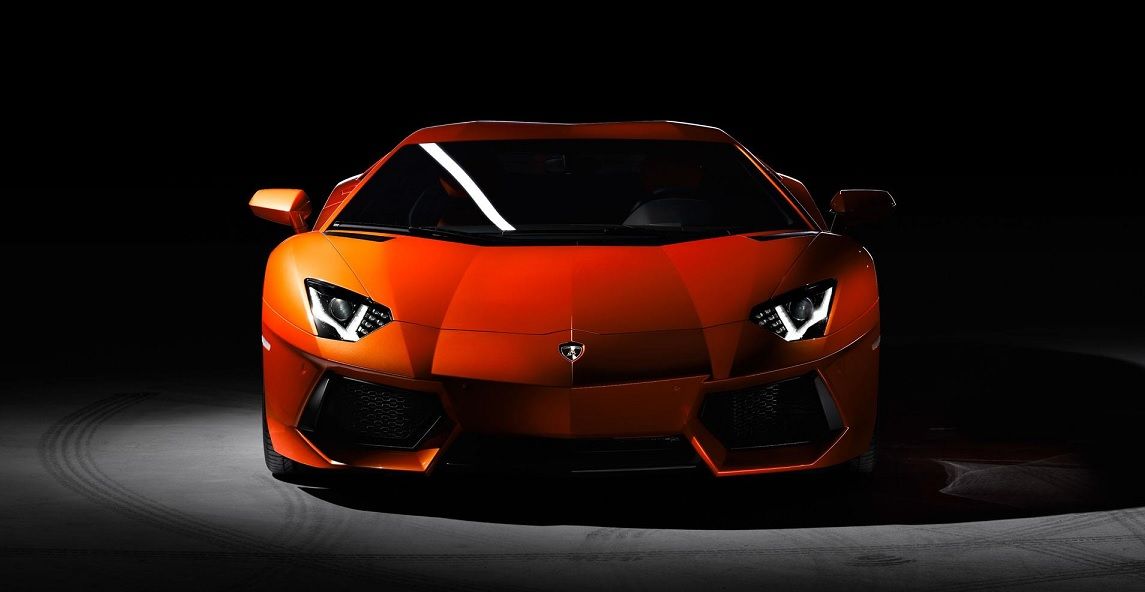 lamborghini aventador 1